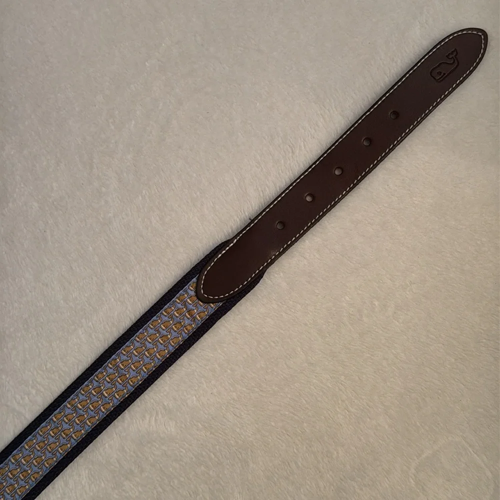 {VV} Vineyard Vines | Football Micro Whale Print Canvas Club Belt (36) - Picture 8 of 16